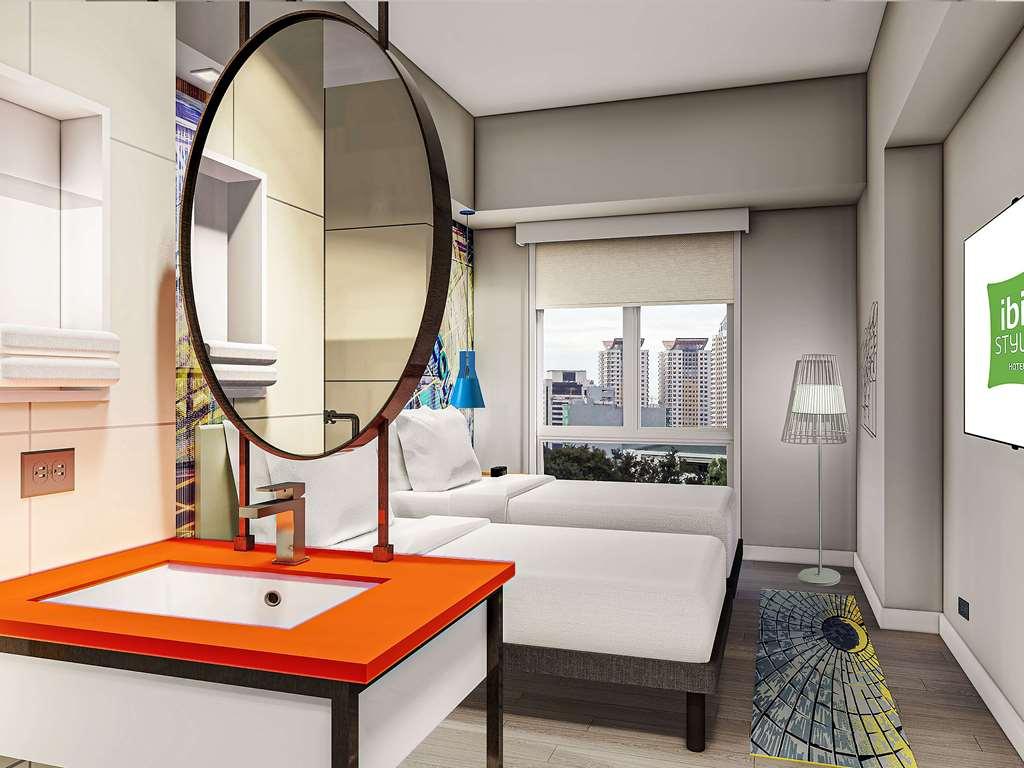 Ibis Styles Manila Araneta City Кесон-Сіті Номер фото